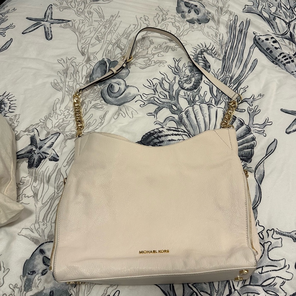 NWOT Michael Kors Shoulder & Crossbody Bag Miranda Zip Cream/Gold Pebble Leather